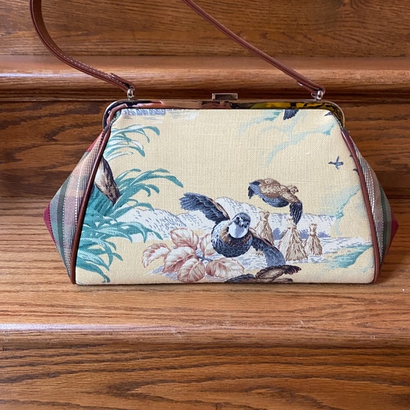 Isabelle Fiore "Duck" handbag - Picture 8 of 10